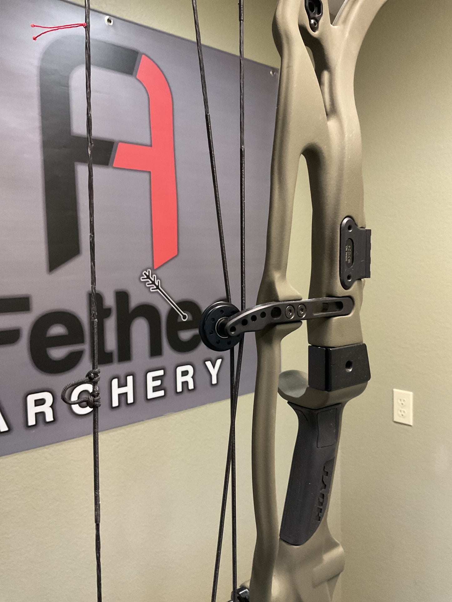 Hoyt RX-9 Ultra RH 70lb Wilderness