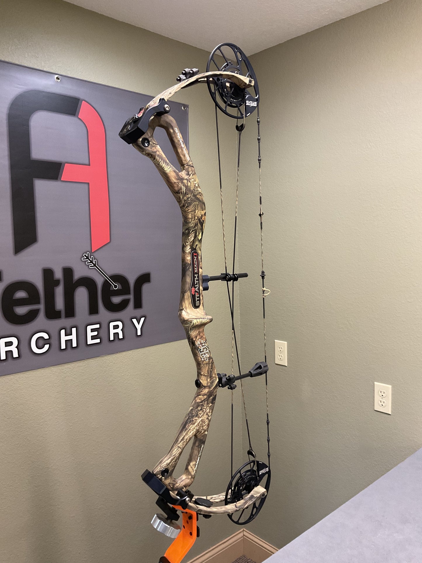 PSE Carbon Air® Stealth Mach 1 RH 60lb 25-30.5 DL Mossy Oak